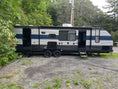 Load image into Gallery viewer, 2022 Cherokee Grey Wolf Travel Trailer
